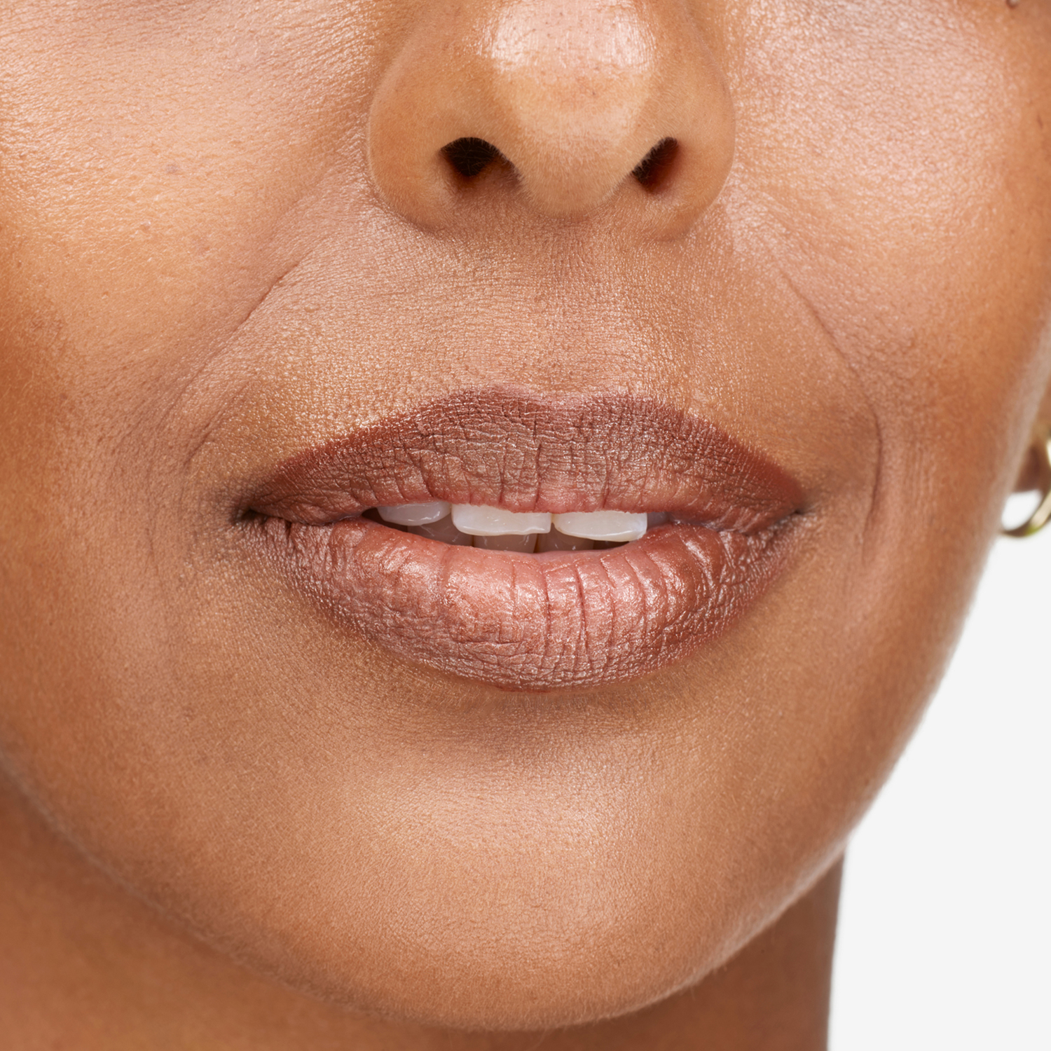LIP LINE ENHANCING HYDRATING LONGWEAR (LÁPIZ DELINEADOR DE LABIOS CON EFECTO HIDRATANTE)
